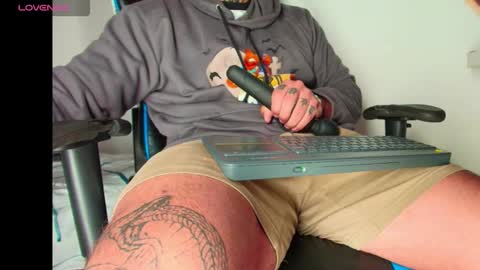 Snapshot of cristopher_here chatting on 02/12/26, 02:12 CRISTOPHER online show from 02/12/26, 02:12