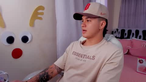 Cristopher online show from 12/04/24, 01:31