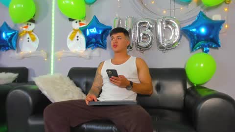 Cristopher online show from 12/30/24, 12:42