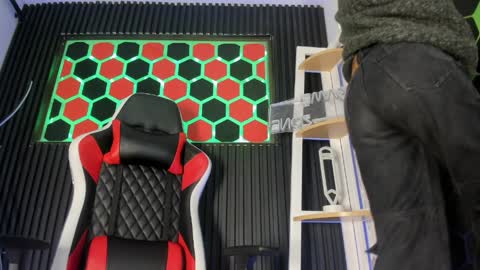 Snapshot of cristopher_wild chatting on 04/05/26, 08:28 Cristopher online show from 04/05/26, 08:28