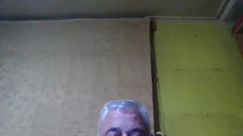 crmperez online show from 09/27/25, 10:48