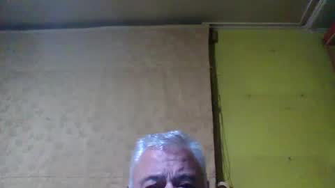 crmperez online show from 10/08/25, 02:09
