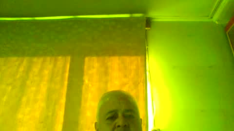 crmperez online show from 05/20/26, 07:42