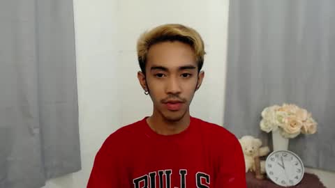 crocodale online show from 11/23/25, 06:30