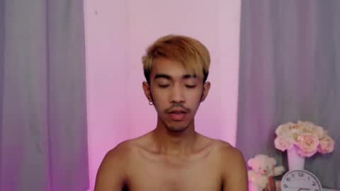 crocodale online show from 11/24/25, 11:10