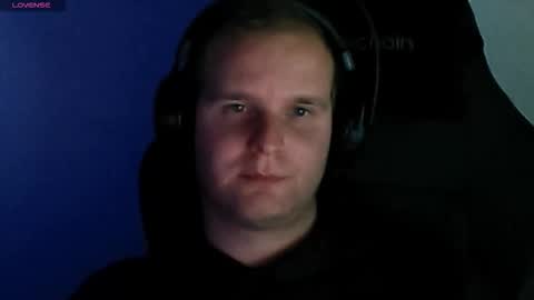 Anderson online show from 10/30/25, 01:40