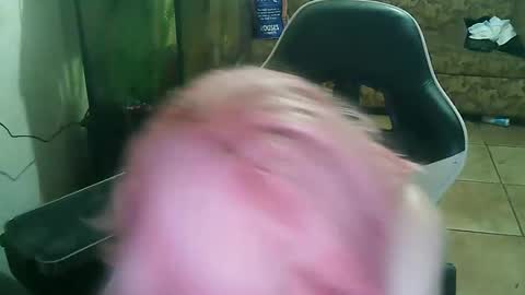 Snapshot of crossdressernola504 chatting on 01/17/25, 04:26 crossdressernola504 online show from 01/17/25, 04:26