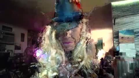 Snapshot of crossdrsr1 chatting on 09/30/25, 08:41 crossdrsr1 online show from 09/30/25, 08:41