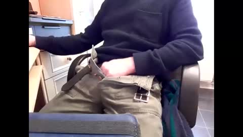 Snapshot of croup45 chatting on 02/04/25, 03:04 croup45 online show from 02/04/25, 03:04