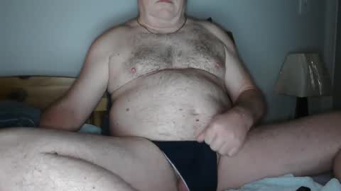 Snapshot of crowbarbi chatting on 01/12/26, 11:59 Crowbarbi online show from 01/12/26, 11:59