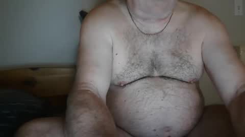 Snapshot of crowbarbi chatting on 01/15/26, 12:10 Crowbarbi online show from 01/15/26, 12:10