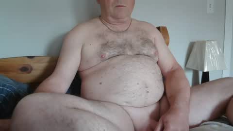 Snapshot of crowbarbi chatting on 07/10/26, 11:35 Crowbarbi online show from 07/10/26, 11:35