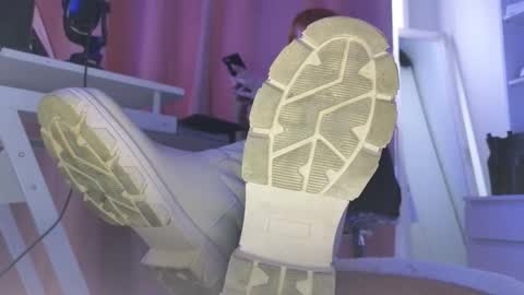 Cruel Siren online show from 11/26/25, 11:44