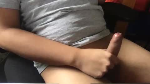 Snapshot of cruisycruise chatting on 02/09/26, 02:04 cruisycruise online show from 02/09/26, 02:04