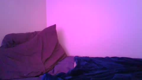 Snapshot of crush380 chatting on 12/29/24, 10:36 Crush380 online show from 12/29/24, 10:36