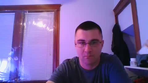 Snapshot of crush380 chatting on 01/29/25, 10:22 Crush380 online show from 01/29/25, 10:22