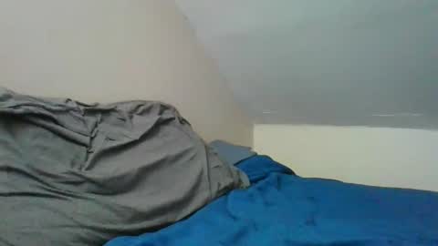 Snapshot of crush380 chatting on 03/11/25, 07:14 Crush380 online show from 03/11/25, 07:14