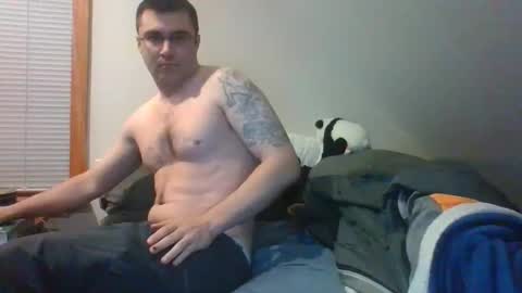 Snapshot of crush380 chatting on 03/16/26, 04:51 Crush380 online show from 03/16/26, 04:51