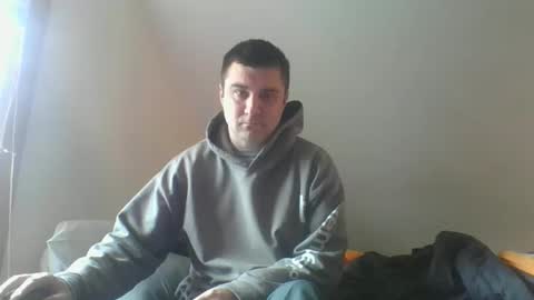 Snapshot of crush380 chatting on 03/19/26, 05:50 Crush380 online show from 03/19/26, 05:50