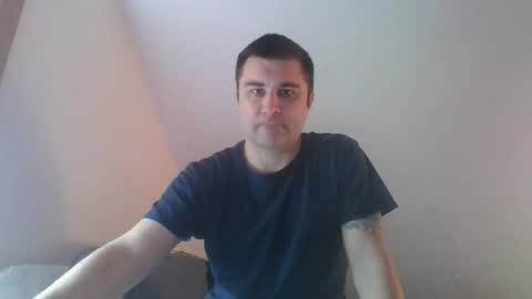 Snapshot of crush380 chatting on 03/26/26, 07:41 Crush380 online show from 03/26/26, 07:41