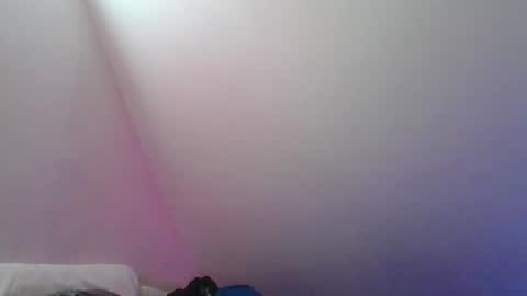 Snapshot of crush380 chatting on 05/01/26, 03:05 Crush380 online show from 05/01/26, 03:05