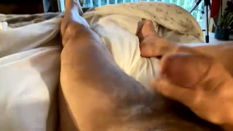 Snapshot of crushit chatting on 10/22/25, 04:51 Crushit online show from 10/22/25, 04:51