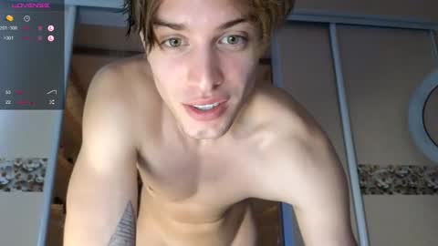 Snapshot of cryptongood chatting on 10/04/25, 10:02 Lin inst lingoodyy online show from 10/04/25, 10:02