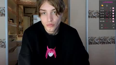 Snapshot of cryptongood chatting on 10/24/25, 09:28 Lin inst lingoodyy online show from 10/24/25, 09:28