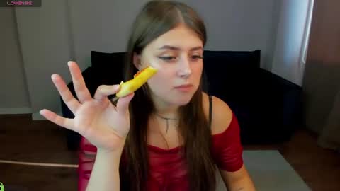 Snapshot of crystal__lacee chatting on 06/22/26, 01:07 Crystal Lacee online show from 06/22/26, 01:07
