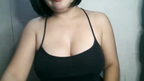 Snapshot of crystal_april chatting on 02/01/25, 02:26 Crys online show from 02/01/25, 02:26