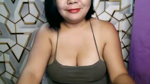 Snapshot of crystal_april chatting on 03/09/25, 02:32 Crys online show from 03/09/25, 02:32