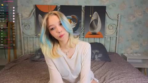 Snapshot of crystal_frost chatting on 03/01/25, 05:52 MY NAME IS MARY AND LINA WELCOME EVERYONE I WILL BE HAPPY TO GIVE YOU WHAT YOU HAVE DREAMED OF FOR SO LONG online show from 03/01/25, 05:52