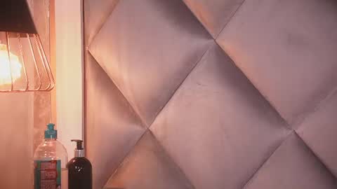 Snapshot of crystal_gilton chatting on 07/11/26, 07:05 crystal_gilton online show from 07/11/26, 07:05