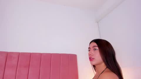 Snapshot of crystal_hartx chatting on 02/27/26, 06:46 Crystal online show from 02/27/26, 06:46