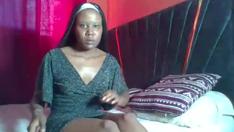 Snapshot of crystal_lisa chatting on 11/04/25, 05:50 lisa online show from 11/04/25, 05:50