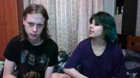 Crystal and Marcl online show from 02/09/25, 02:28