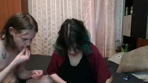 Crystal and Marcl online show from 02/14/25, 05:25