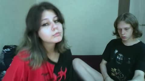 Crystal and Marcl online show from 09/20/25, 12:17