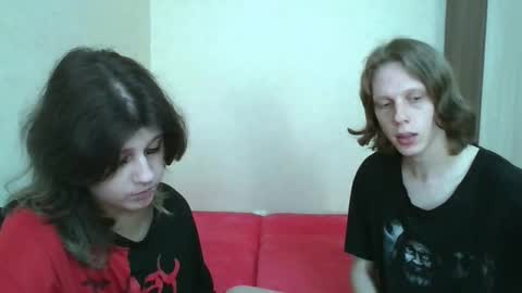 Crystal and Marcl online show from 09/24/25, 01:14