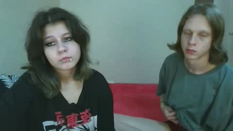 Crystal and Marcl online show from 10/01/25, 11:22