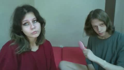 Crystal and Marcl online show from 11/10/25, 08:19