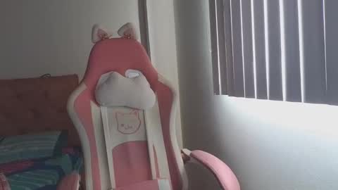 Crystal Blaze online show from 10/23/25, 07:45