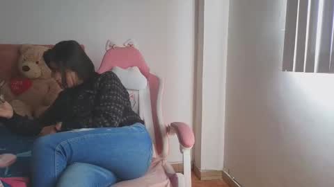 Crystal Blaze online show from 10/29/25, 01:24