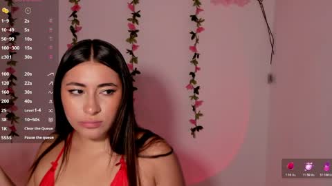 Snapshot of crystal_tylor chatting on 04/24/26, 12:40 crystal_tylor online show from 04/24/26, 12:40