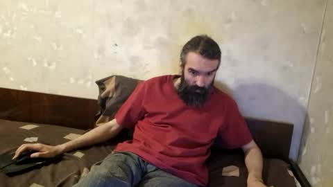 Snapshot of crystal_vibe chatting on 04/27/26, 12:14 Crystallax online show from 04/27/26, 12:14