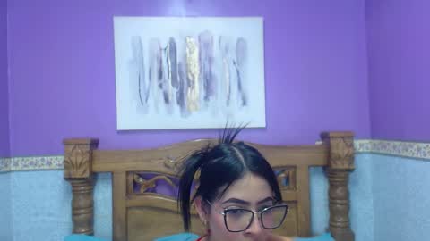 I AM CRYSTAL online show from 12/16/25, 07:19