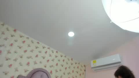 Snapshot of crystal_watson0 chatting on 08/03/26, 07:06 Milf Latina online show from 08/03/26, 07:06