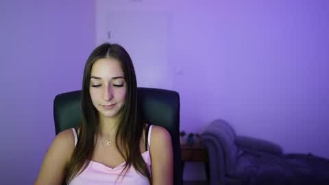 Crystalbrunette18 online show from 07/04/26, 01:06