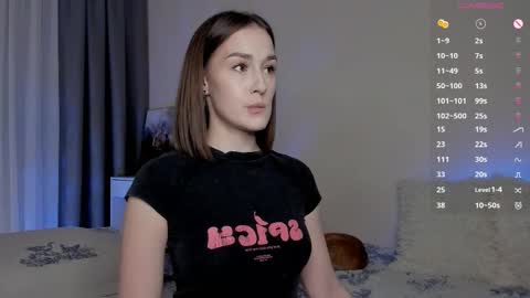 Arina online show from 11/23/25, 02:17