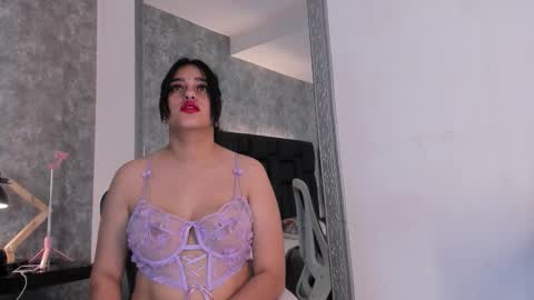 Crystal online show from 11/11/25, 03:23